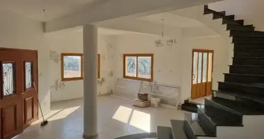 5 bedroom house in Peyia, Cyprus