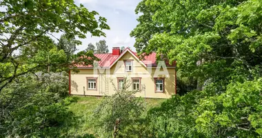 5 bedroom house in Loviisa, Finland