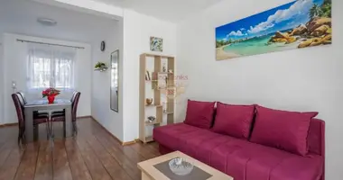 Wohnung 2 Zimmer in Gemeinde Budva, Montenegro