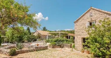 Maison 4 chambres dans Comitat de Split-Dalmatie, Croatie