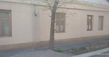 Дом 3 комнаты с гаражом в Ташкент, Узбекистан