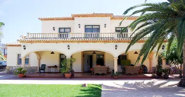Villa 6 bedrooms in Izhevsk, Russia