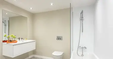 Apartamento 4 habitaciones en Alicante, Španjolska