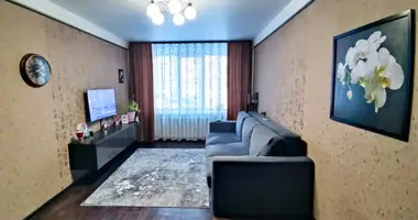 Apartamento 3 habitaciones en Pudostskoe selskoe poselenie, Rusia