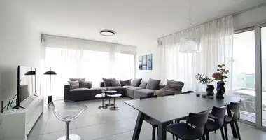 4 bedroom apartment in Limassol, Cyprus