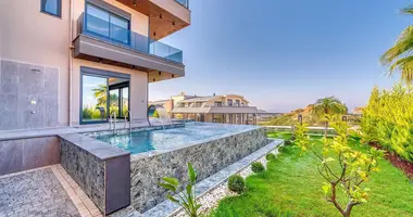 Villa 4 chambres avec Balcon, avec Climatiseur, avec Vue sur la mer dans Mahmutlar, Turquie