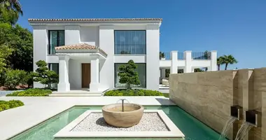 Villa 6 bedrooms in Marbella, Spain