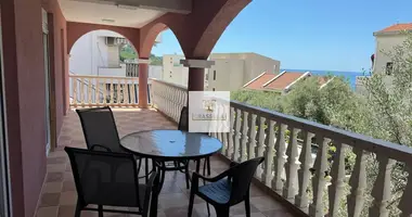 2 bedroom apartment in Przno, Montenegro