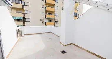 4 bedroom house in Fuengirola, Spain