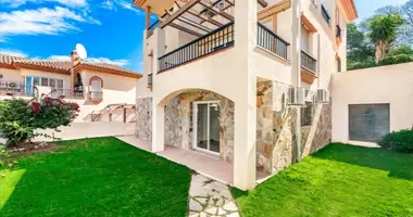 Villa 5 bedrooms in Mijas, Spain