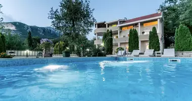 Villa en Podi-Sasovici, Montenegro