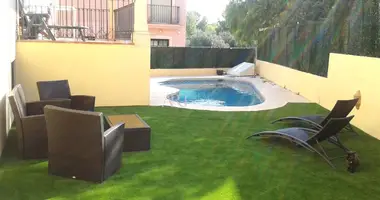 Villa  mit Klimaanlage, mit Terrasse, mit Zentralheizung in l Alfas del Pi, Spanien