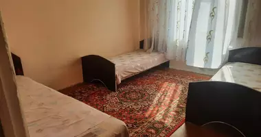 Квартира 3 комнаты с балконом, с мебелью, с бытовой техникой в Ташкент, Узбекистан