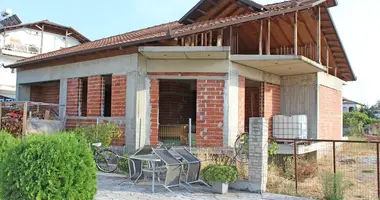 Casa de campo 4 habitaciones en Korinos, Grecia
