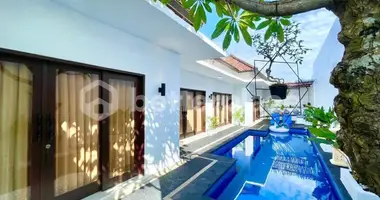 Villa 2 bedrooms in Legian, Indonesia