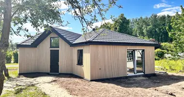 Casa en Laumenai, Lituania