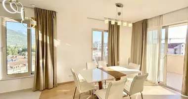 Apartamento 3 habitaciones en Budva, Montenegro