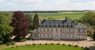 Zamek 9 pokojów w Le Vieil-Evreux, Francja
