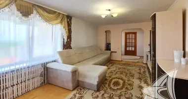 2 room apartment in Muchaviecki sielski Saviet, Belarus