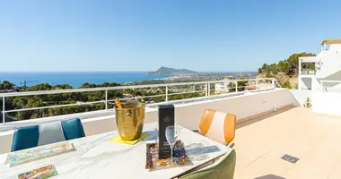 Villa  mit Gegensprechanlage, mit Möbliert, mit Terrasse in Altea, Spanien