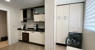 Apartamento 4 habitaciones en Benidorm, España