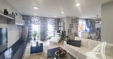 Apartamento 4 habitaciones en Brest, Bielorrusia