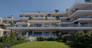 2 bedroom apartment in Estepona, Spain