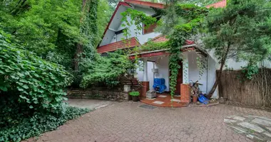 Casa en Varsovia, Polonia