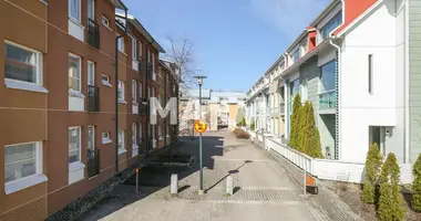 Квартира 3 комнаты в Helsinki sub region, Финляндия