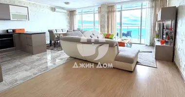 Apartamento 4 habitaciones en Nesebar, Bulgaria