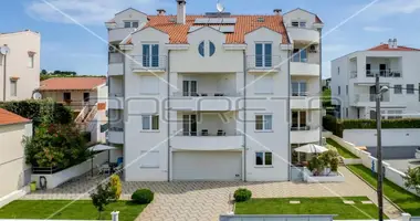 House 27 rooms in Kozino, Croatia