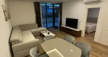 Apartamento 2 habitaciones en Tivat, Montenegro