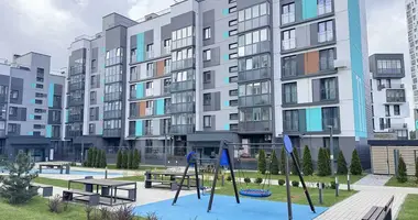 4 room apartment in Kopisca, Belarus