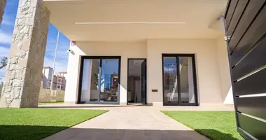 Apartamento 3 habitaciones en Pilar de la Horadada, Španjolska