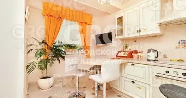 Wohnung 4 Zimmer in Stadtkreis Sotschi, Russland