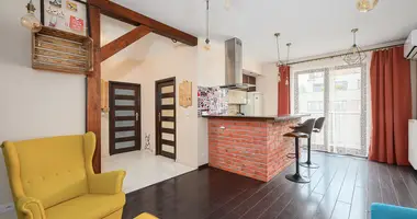 Квартира 3 комнаты в Варшава, Польша