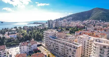 Doppelhaus 3 Schlafzimmer in Budva, Montenegro