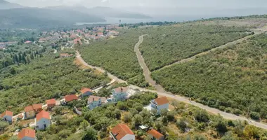 Casa 8 habitaciones en Lustica, Montenegro