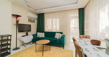 Квартира 2 комнаты в Муратпаша, Турция