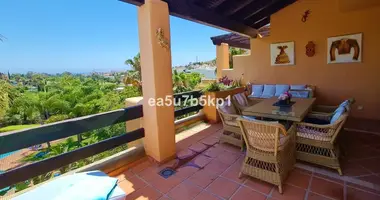 2 bedroom apartment in Estepona, Spain