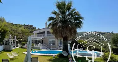 Villa  con Doble acristalamiento, con Balcón, con Amueblado en Polychrono, Grecia