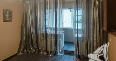 Apartamento 3 habitaciones en Dzivin, Bielorrusia