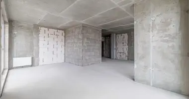 Apartamento 3 habitaciones en Minsk, Bielorrusia