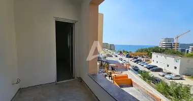 Apartamento 2 habitaciones en Becici, Montenegro