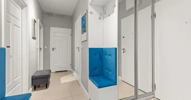 Wohnung 3 zimmer in Warschau, Polen