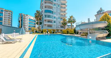 Mieszkanie 4 pokoi w Alanya, Turcja