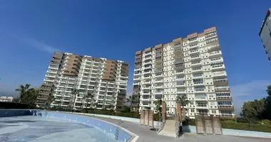 Apartamento 3 habitaciones en Mersin, Turquía