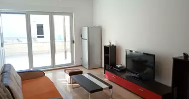 Квартира 2 спальни в Доброта, Черногория