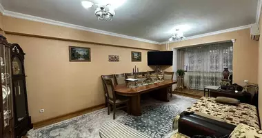 Квартира 3 комнаты с мебелью, с кондиционером, с c ремонтом в Ташкент, Узбекистан