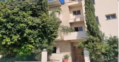 Appartement dans Limassol, Bases souveraines britanniques